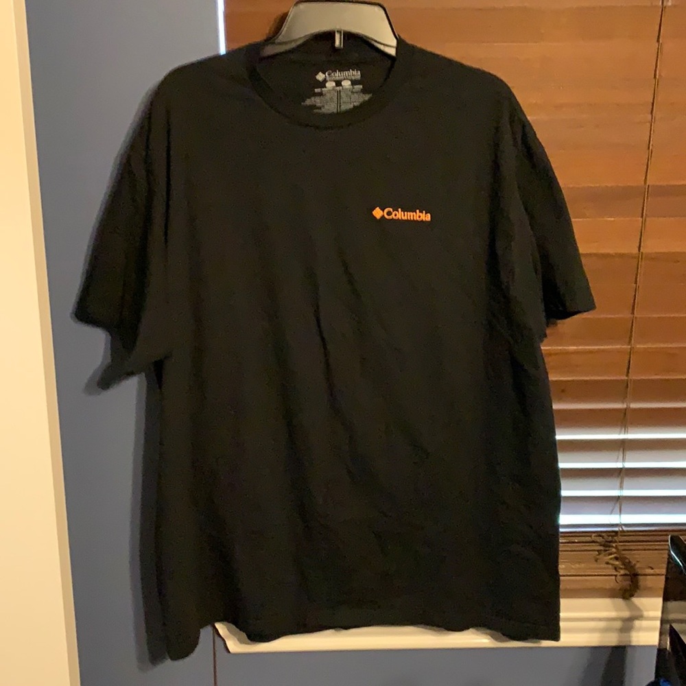 Columbia Mens Bear T-Shirt